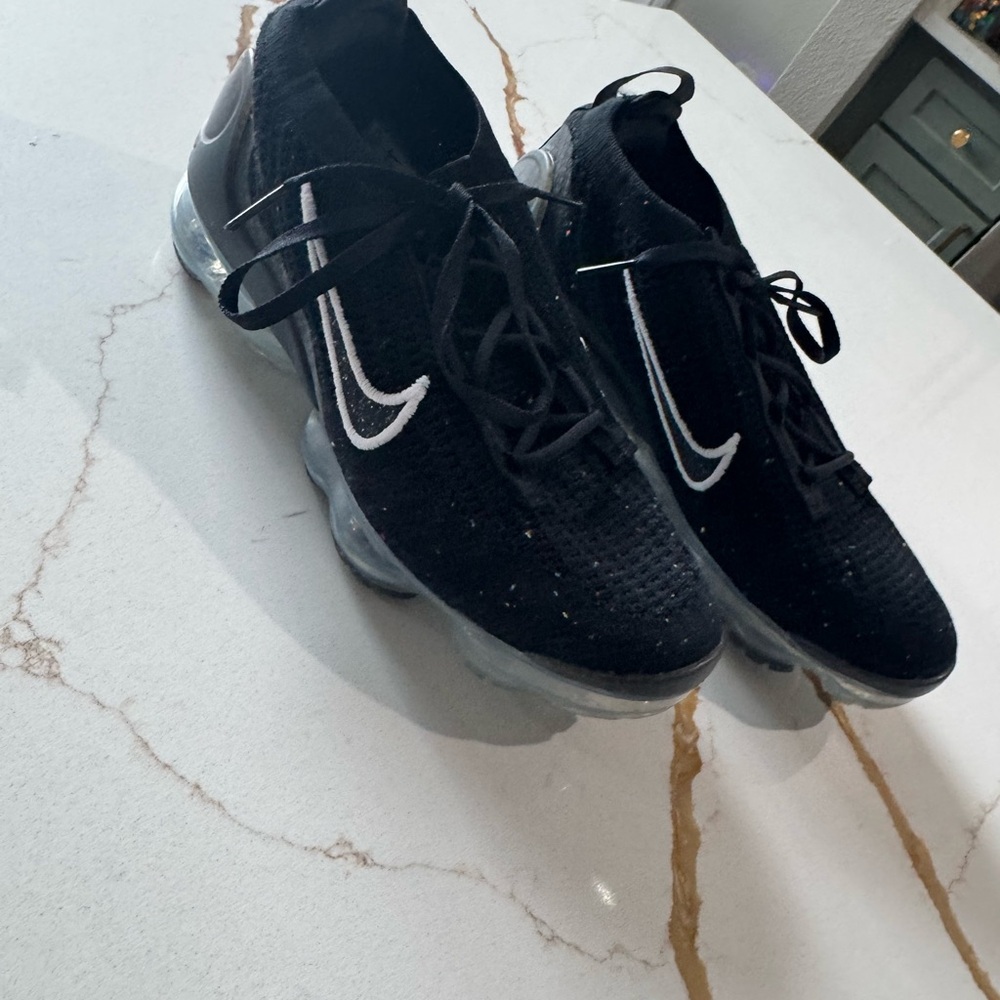 Nike Vapor Max Black and White Sneakers